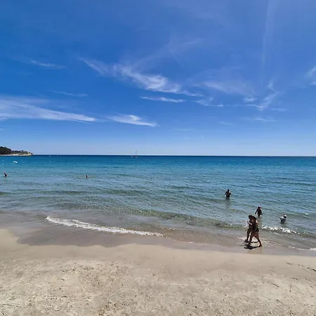 2 Chambres, Climatisation, à Deux Pas De La * La Seyne-sur-Mer