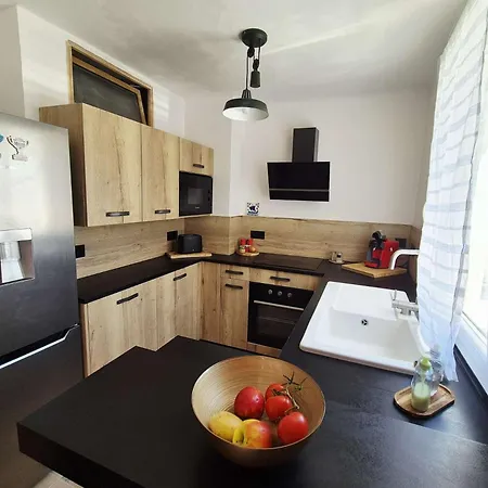2 Chambres, Climatisation, A Deux Pas De La Apartman La Seyne-sur-Mer